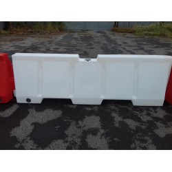 Plastové svodidlo - bílé