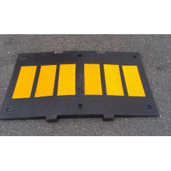 Zpomalovací retardér