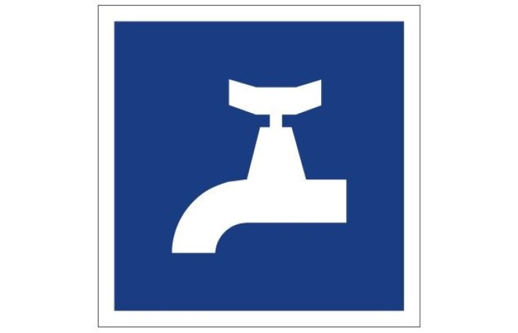 Plavební znak E13 - Místo odběru pitné vody