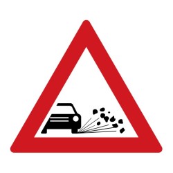 Dopravní značka A17 - Odlétávající štěrk
