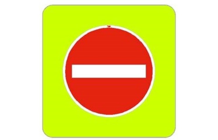 Dopravní značka B2 - Zákaz vjezdu všech vozidel, zvýrazněná
